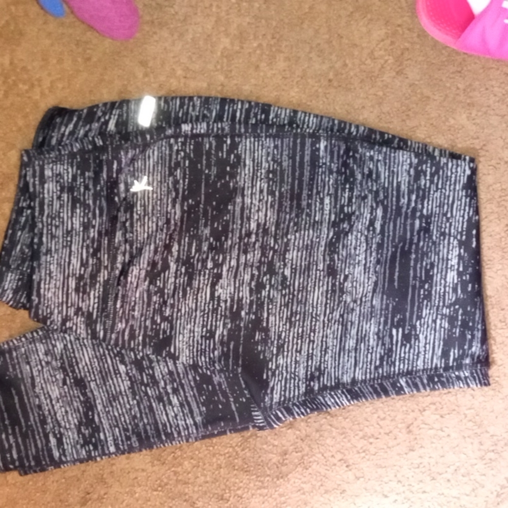 Workout pants - Picture 3 of 4